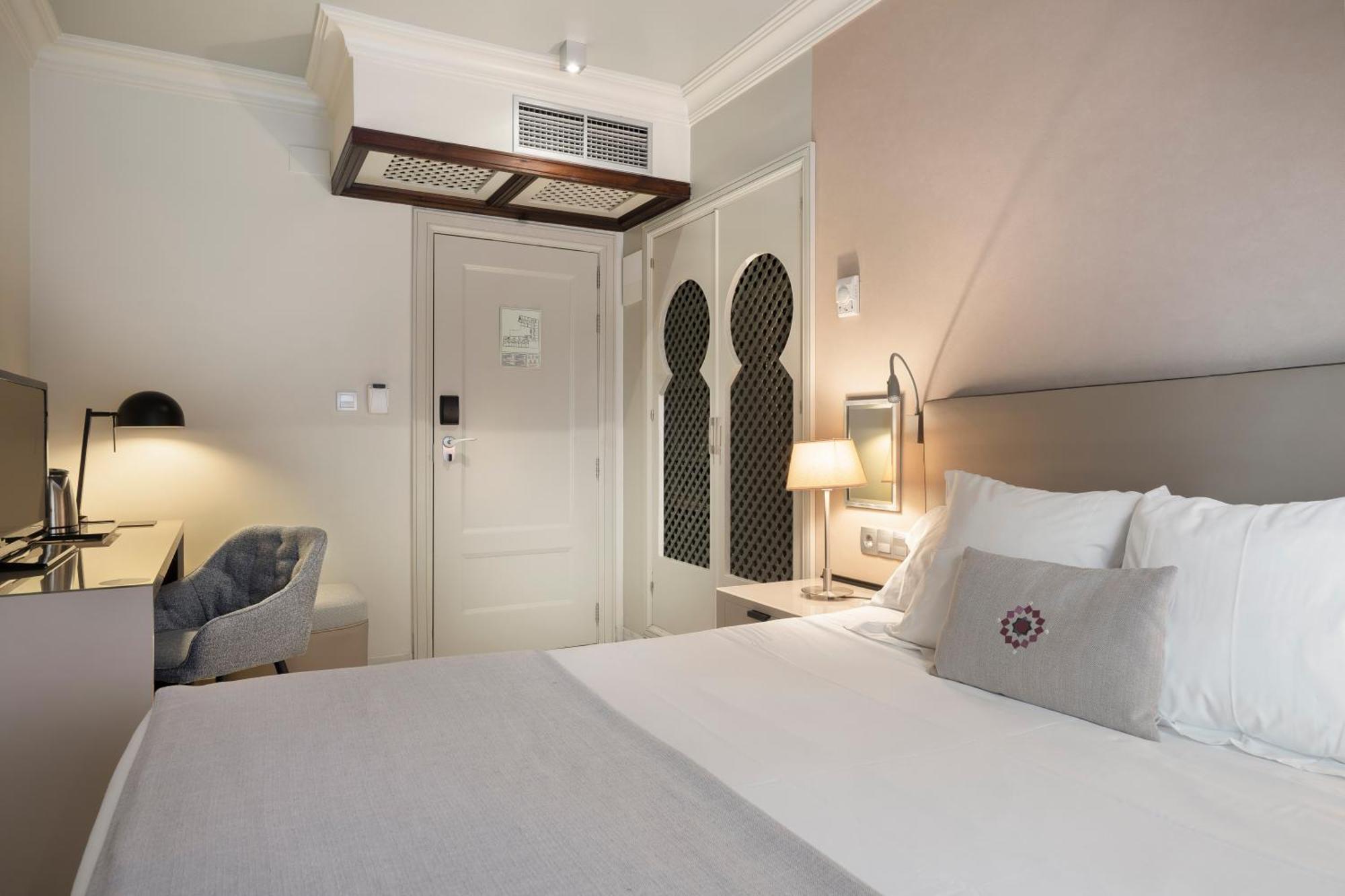 Hotel Vincci Albayzin 4*